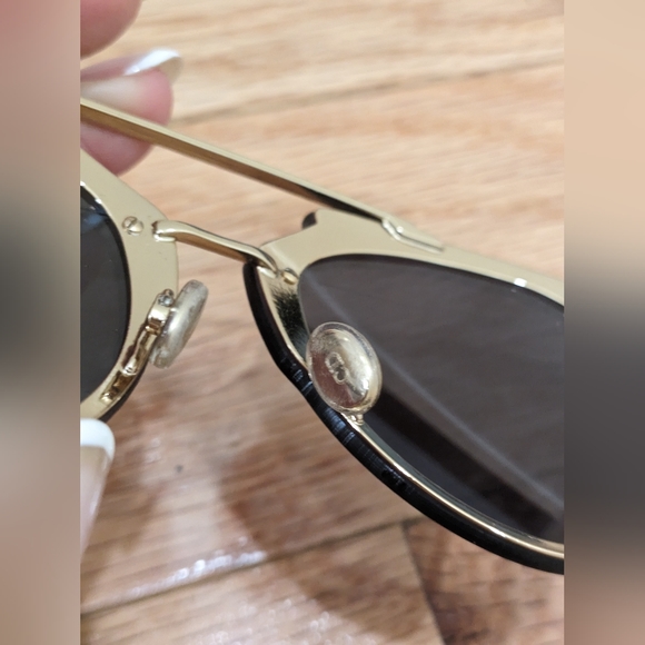 21. NEW CHRISTIAN DIOR REFLECTIVE AVIATOR SUNGLASSES - Picture 11 of 15